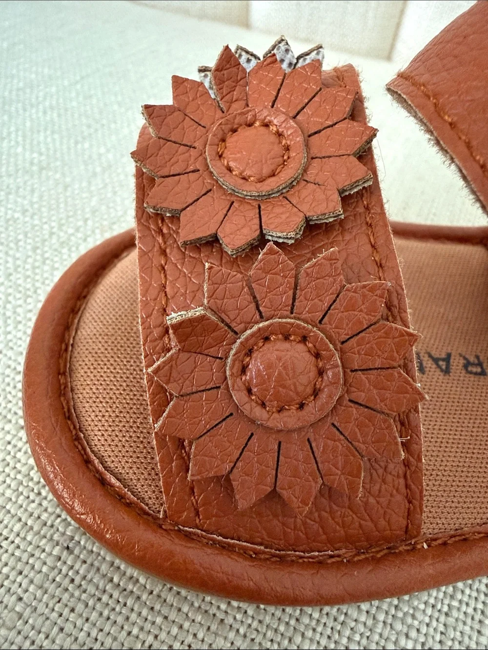 baby size 3 sandals LUCKY BRAND faux leather flower brown walker infant cute fun